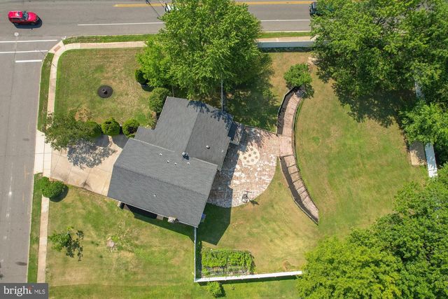 701 CRESTBROOK AVE, Cherry Hill, NJ 08003