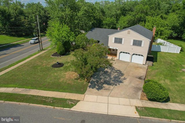 701 CRESTBROOK AVE, Cherry Hill, NJ 08003