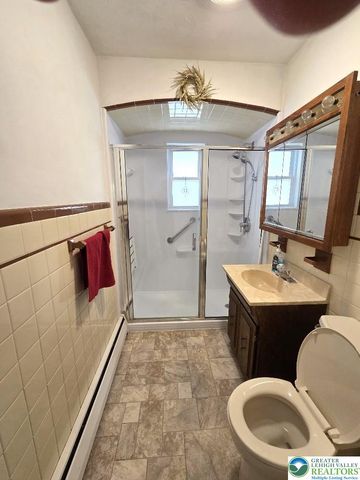 2528 Southwest Broder Street Southwest, Allentown City, PA 18103