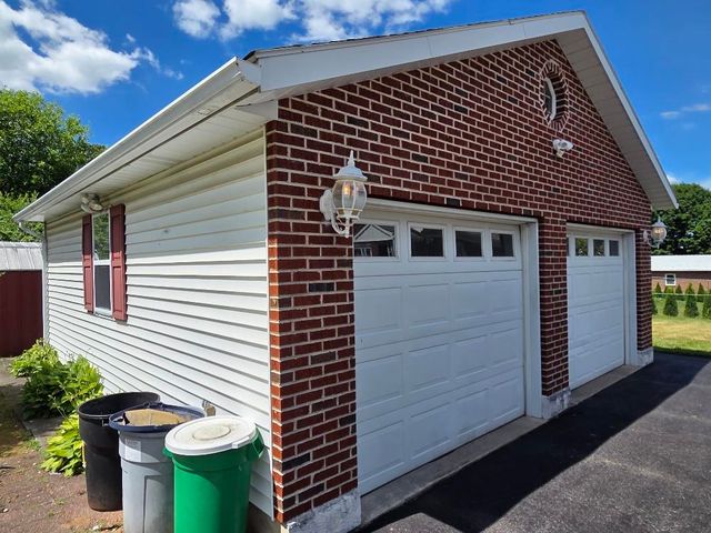 2528 Southwest Broder Street Southwest, Allentown City, PA 18103