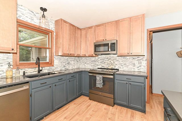 31331 Lake STREET, Burlington, WI 53105