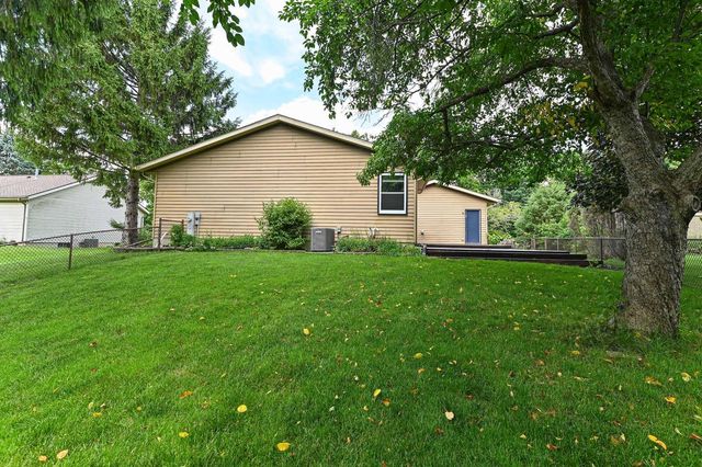 31331 Lake STREET, Burlington, WI 53105