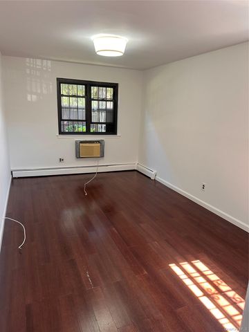 219-02 64 Avenue 1A, Bayside, NY 11364