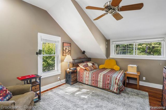 233 Gardenia Avenue, Royal Oak, MI 48067