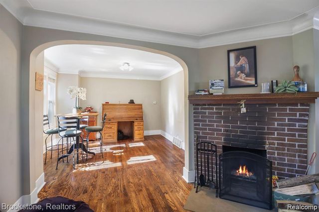 233 Gardenia Avenue, Royal Oak, MI 48067