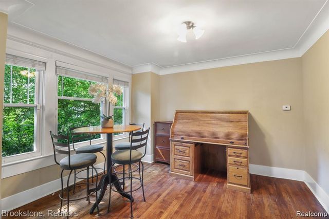 233 Gardenia Avenue, Royal Oak, MI 48067