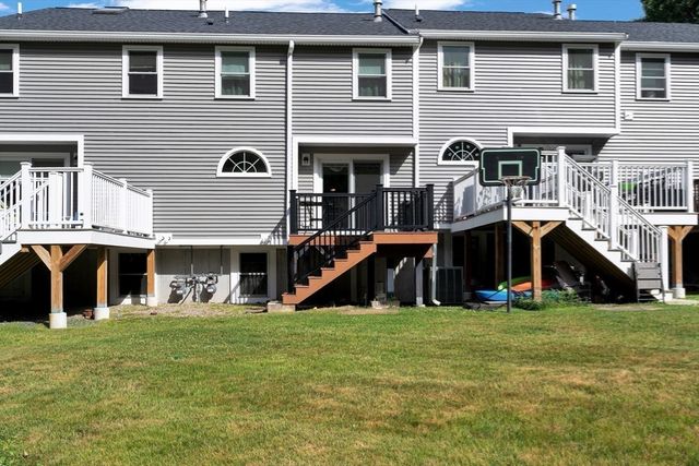 103 Standpipe Dr 103, Rockland, MA 02370