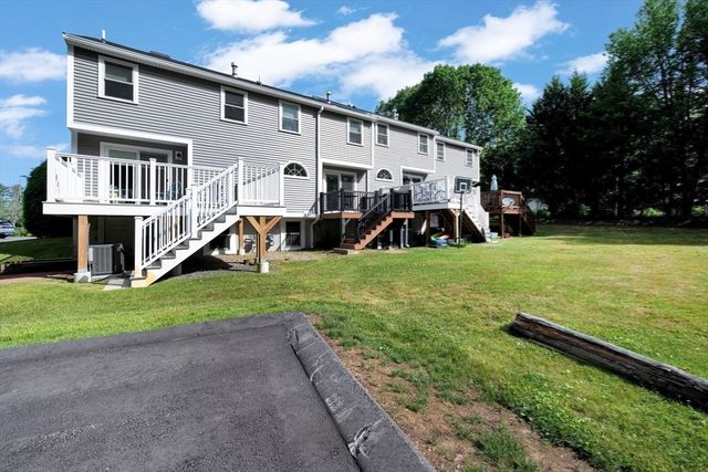 103 Standpipe Dr 103, Rockland, MA 02370
