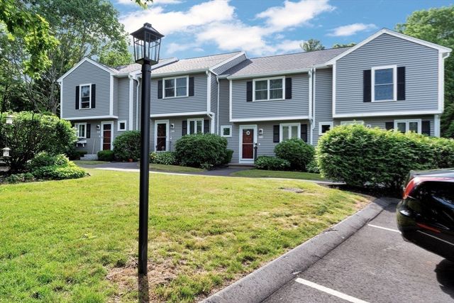 103 Standpipe Dr 103, Rockland, MA 02370