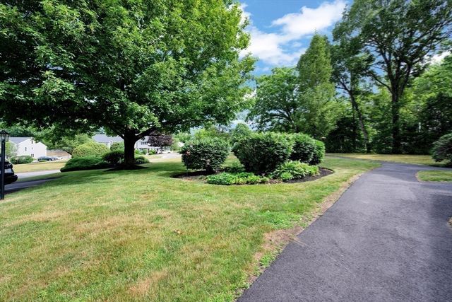 103 Standpipe Dr 103, Rockland, MA 02370