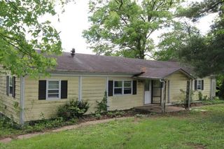 2110 Harrodsburg Road, Lawrenceburg, KY 40342