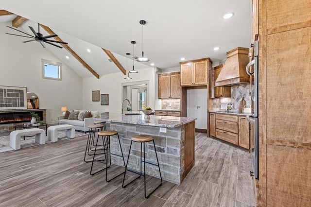 512 Bandera Drive, Howe, TX 75459