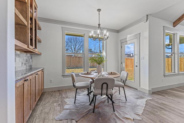 512 Bandera Drive, Howe, TX 75459