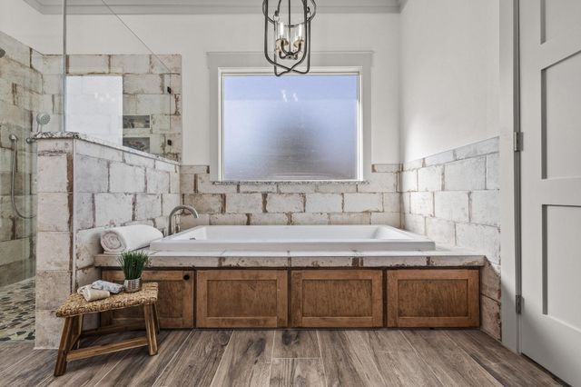 512 Bandera Drive, Howe, TX 75459