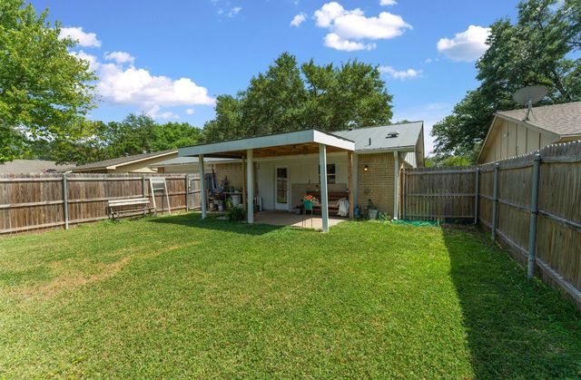 4222 Foliage Drive, Garland, TX 75043