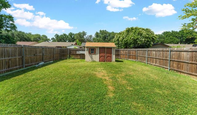 4222 Foliage Drive, Garland, TX 75043