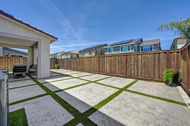 4209 Molten Creek Way, Roseville, CA 95747