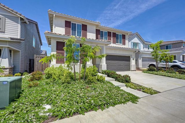 4209 Molten Creek Way, Roseville, CA 95747