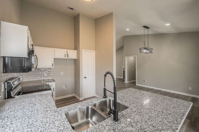 1548 High Pointe Lane, Cedar Hill, TX 75104