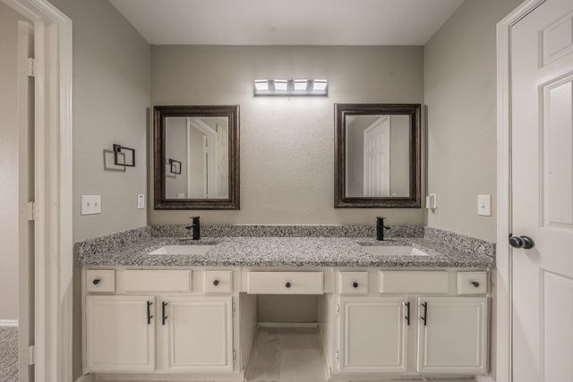 1548 High Pointe Lane, Cedar Hill, TX 75104
