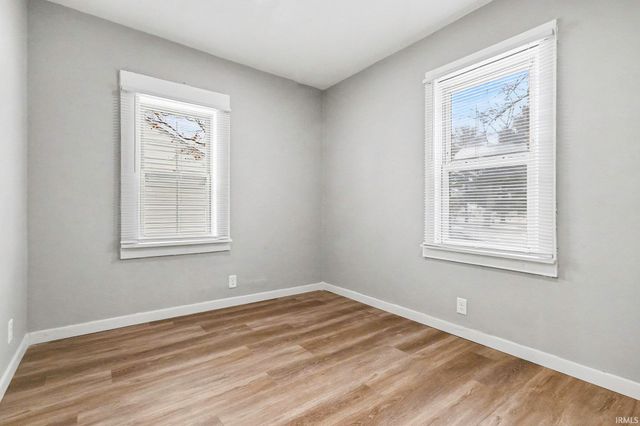 1334 Chalfant Street, South Bend, IN 46617