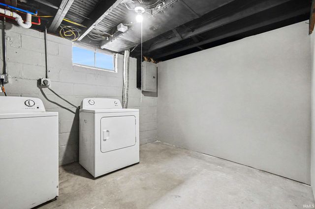 1334 Chalfant Street, South Bend, IN 46617