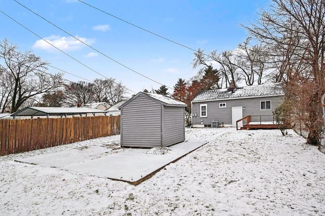 1334 Chalfant Street, South Bend, IN 46617