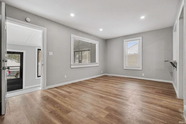 1334 Chalfant Street, South Bend, IN 46617