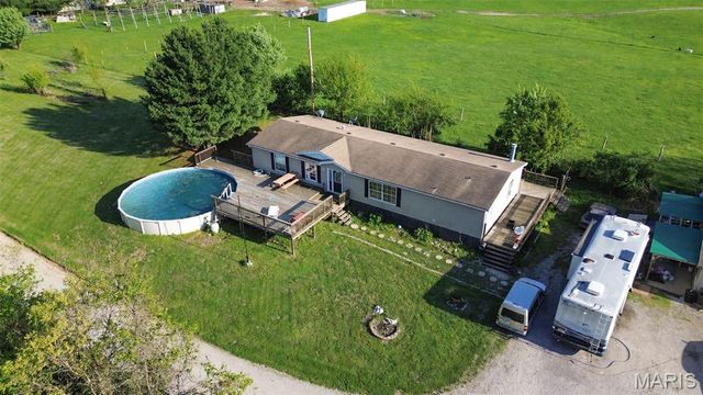 343 Prairie Lane, Alton, IL 62002