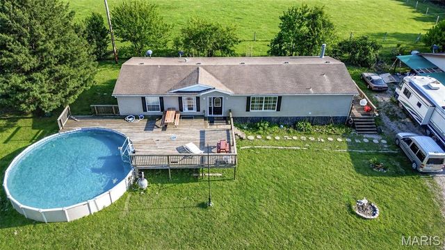 343 Prairie Lane, Alton, IL 62002