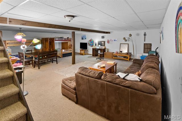 343 Prairie Lane, Alton, IL 62002