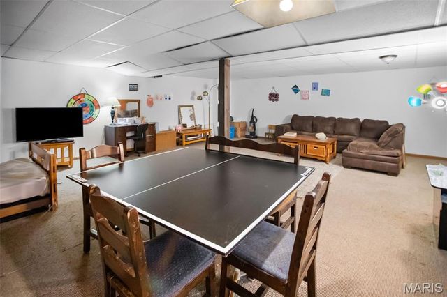 343 Prairie Lane, Alton, IL 62002