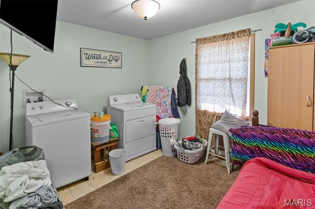 343 Prairie Lane, Alton, IL 62002