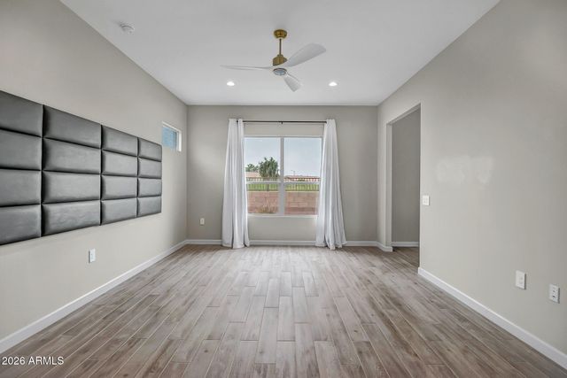 21246 N 105TH Lane, Peoria, AZ 85382