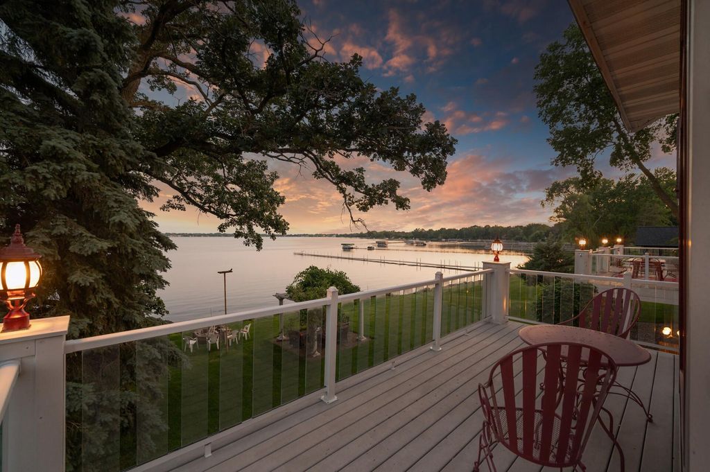 6851 N Shore Trail N, Forest Lake, MN 55025 — photo 2