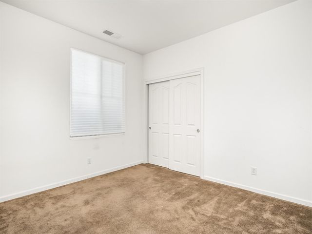 7385 E Garland Avenue, Fresno, CA 93737