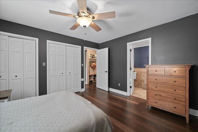 2131 E 9th Place, Hobart, IN 46342