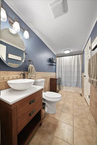 2131 E 9th Place, Hobart, IN 46342