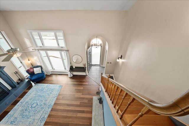 2131 E 9th Place, Hobart, IN 46342