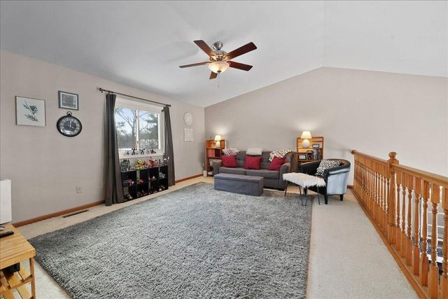 2131 E 9th Place, Hobart, IN 46342