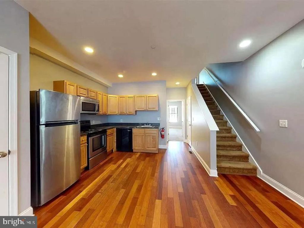 1934 N GRATZ ST, Philadelphia, PA 19121 — photo 3