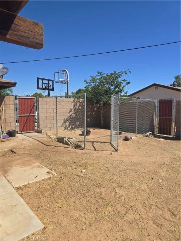15111 Cheyenne, Apple Valley, CA 92307
