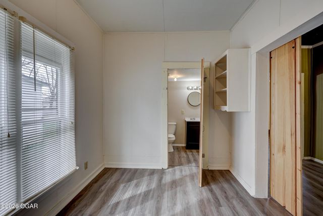 1020 Seneca Avenue, Seneca, MO 64865