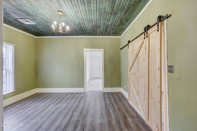 1020 Seneca Avenue, Seneca, MO 64865