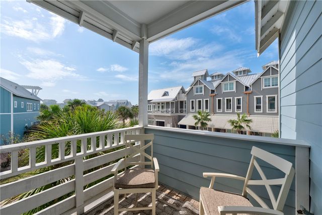 224 Round Road, Port Aransas, TX 78373