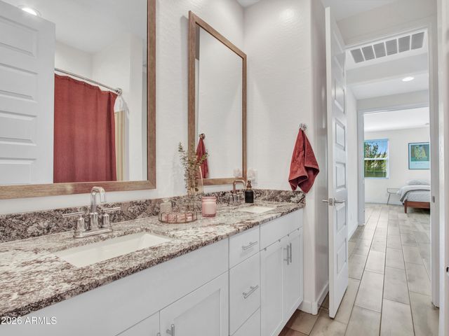 16819 W ECHO Lane, Waddell, AZ 85355
