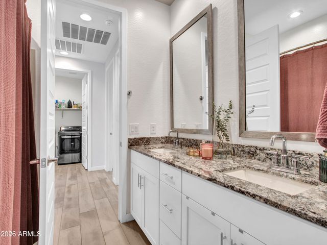 16819 W ECHO Lane, Waddell, AZ 85355