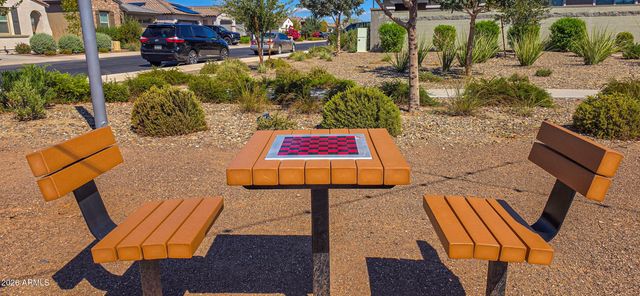 16819 W ECHO Lane, Waddell, AZ 85355