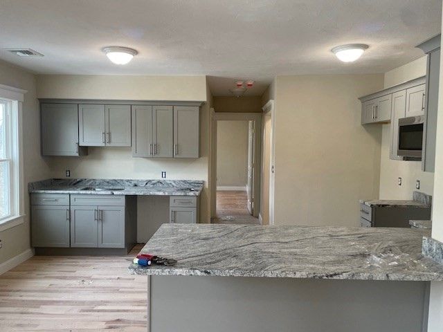 154 Lovell St 1, Worcester, MA 01603