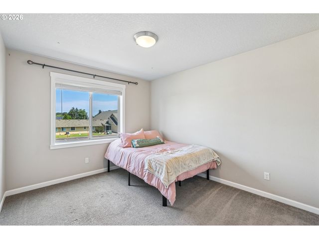 408 N 9TH Ct, Cornelius, OR 97113